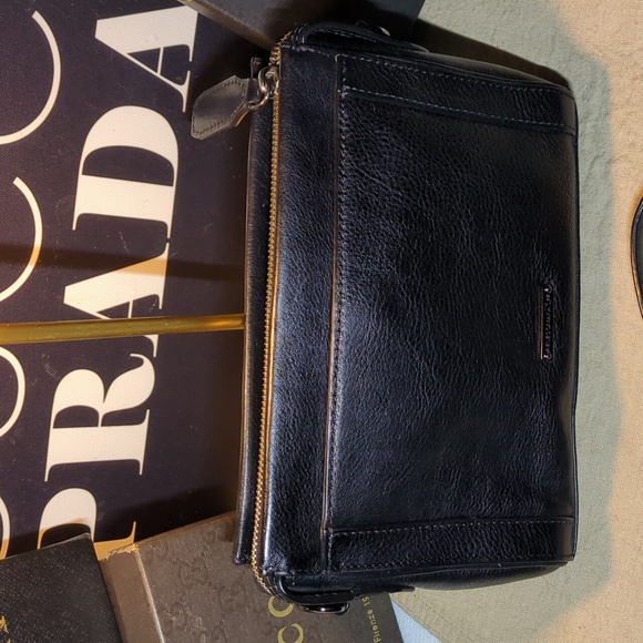 Rebecca Minkoff Black Genuine Leather Crossbody Bag W/ Silver Tone Hardware $55 - Picture 2 of 7